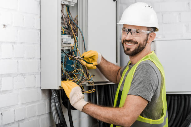 Best Electrical Troubleshooting Services  in North Olmsted, OH